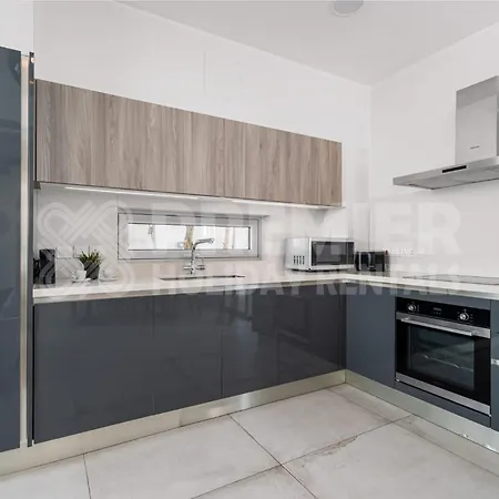3br With Pool And Hot Tub - Olive By Premier * Ayia Napa