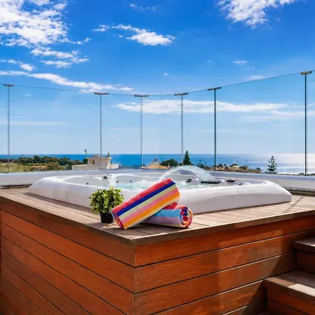 Vilă 3br With Pool And Hot Tub - Olive By Premier