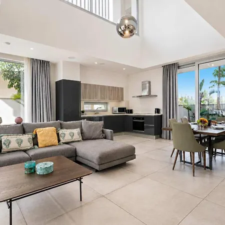 3br With Pool And Hot Tub - Olive By Premier Vilă *